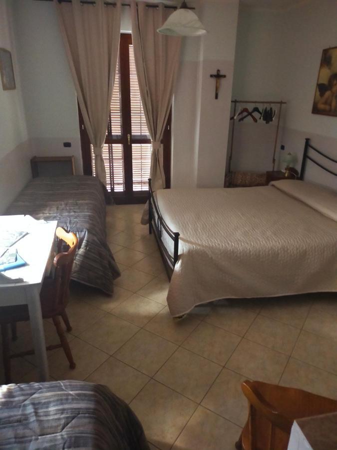 Stroncone B&B Casa Regina מראה חיצוני תמונה